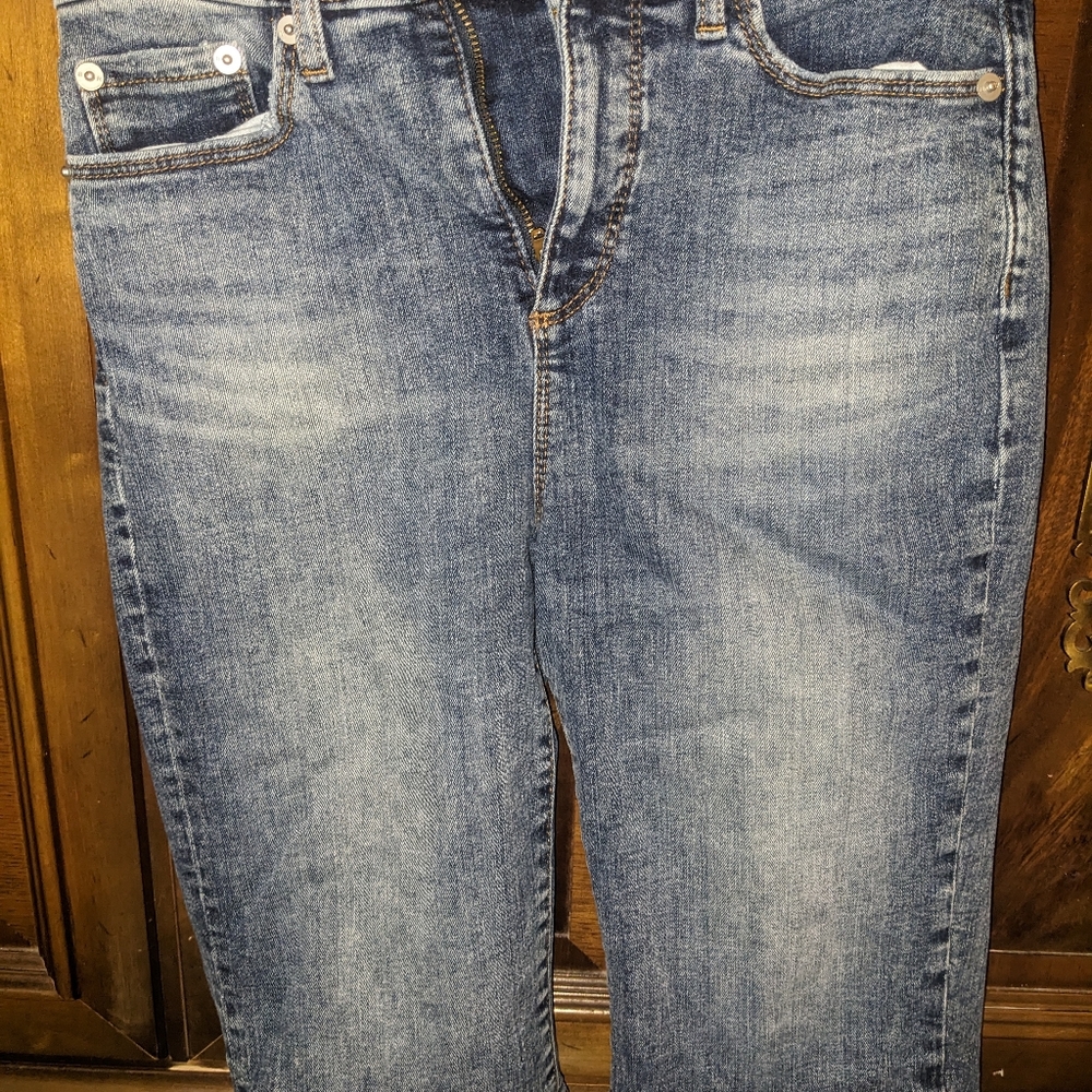 Banana Republic Bermuda shorts